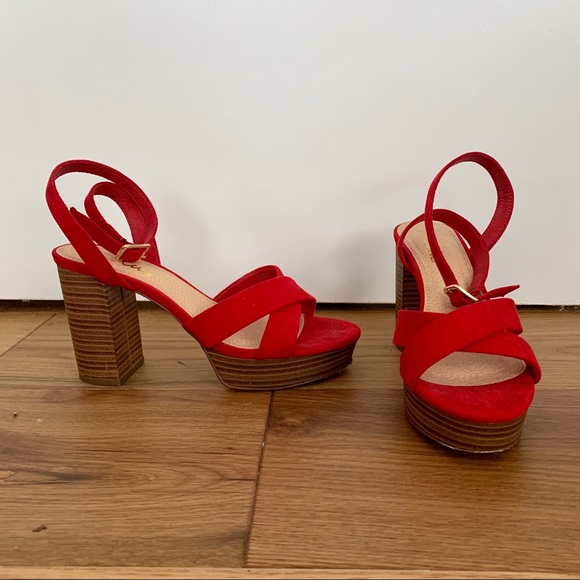 platform sandals lulus